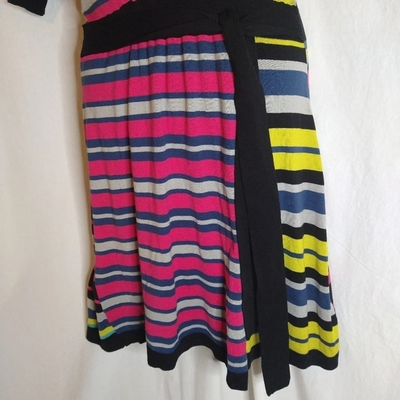 𝅺bcbg Colorful Knitted Dress EUC 💗 - Picture 3 of 9